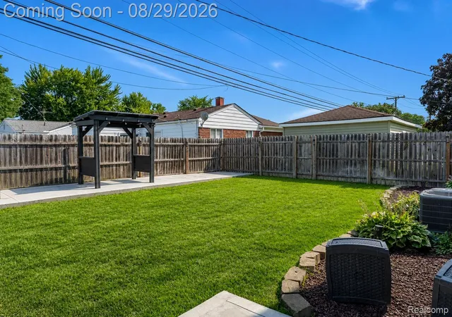Photo 2 of Single family home for sale at 11955 Sorrento Blvd, Sterling Heights City Macomb, MI 48312 | MLS# 20261068069 | Listing updated on 2026-09-16