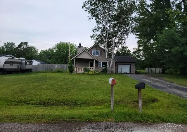 1st image of 4768 Clunie St, Saginaw Charter Township Saginaw, MI 48638 | MLS# 61050219732