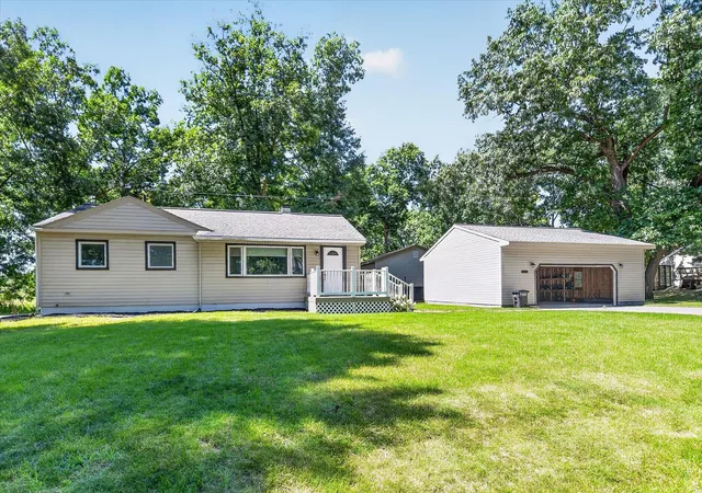 Photo 3 of Single family home for sale at 8929 Robinwood Ct, Napoleon Township Jackson, MI 49201 | MLS# 55026044891 | Listing updated on 2026-09-15