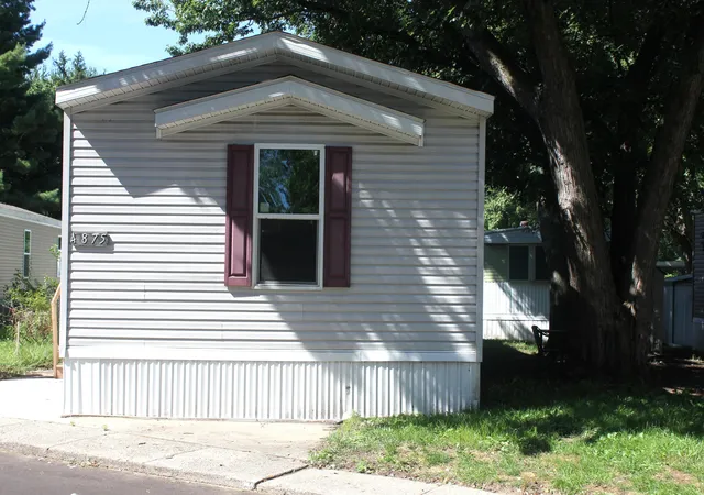 1st image of 4875 Pamela Ave Se, Kentwood City Kent, MI 49548 | MLS# 65026044887