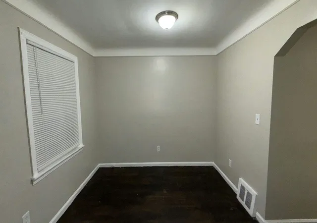 Photo 4 of Single family home for sale at 7701 Vaughan St, Detroit City Wayne, MI 48228 | MLS# 81026044895 | Listing updated on 2026-10-08