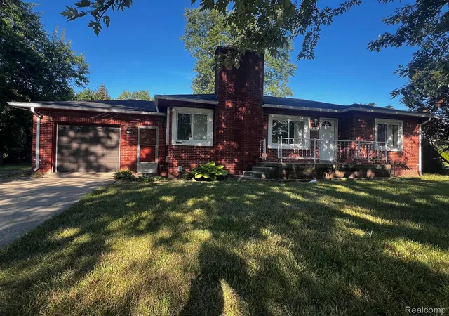 Photo 1 of Single family home for sale at 3431 Crooks Rd, Troy City Oakland, MI 48084 | MLS# 20261068076 | Listing updated on 2026-09-04
