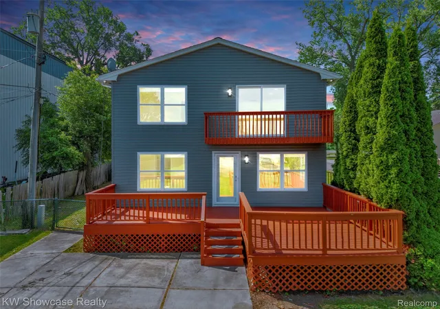 Photo 1 of Single family home for sale at 4392 Cass Elizabeth Rd, Waterford Charter Township Oakland, MI 48328 | MLS# 20261068089 | Listing updated on 2026-09-10