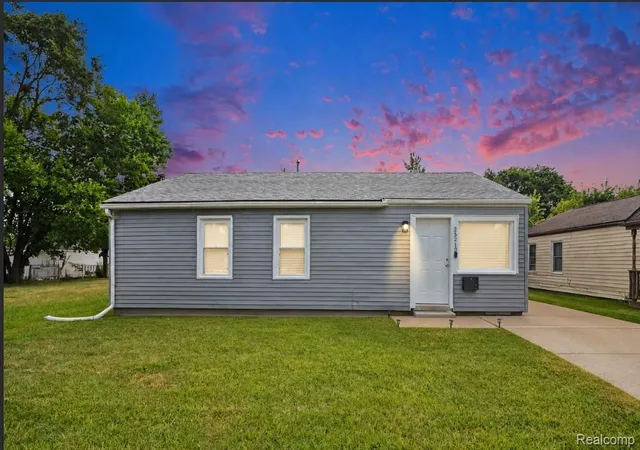 Photo 1 of Single family home for sale at 25210 Rosenbusch Blvd, Warren City Macomb, MI 48089 | MLS# 20261068088 | Listing updated on 2026-09-13