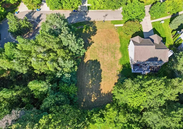Photo 2 of Land for sale at 5 Donna Ct, Waterford Charter Township Oakland, MI 48329 | MLS# 58050219742 | Listing updated on 2026-10-14