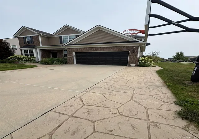 Photo 2 of Single family home for sale at 16308 Adelaide Dr, Macomb Township Macomb, MI 48044 | MLS# 20261068107 | Listing updated on 2026-08-27