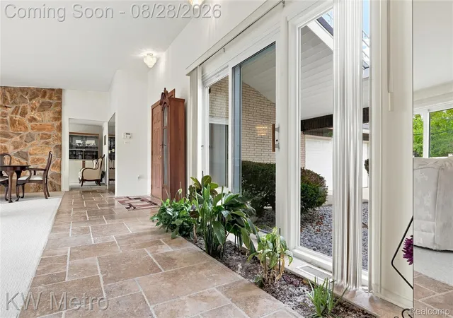 Photo 4 of Single family home for sale at 17700 Adrian Rd, Southfield City Oakland, MI 48075 | MLS# 20261068119 | Listing updated on 2026-09-04