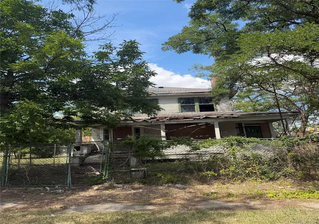 Photo 1 of Single family home for sale at 44 Grove St, Highland Park City Wayne, MI 48203 | MLS# 20261068134 | Listing updated on 2026-08-26