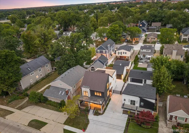 Photo 3 of Single family home for sale at 673 E 14 Mile, Birmingham City Oakland, MI 48009 | MLS# 20261068137 | Listing updated on 2026-08-30