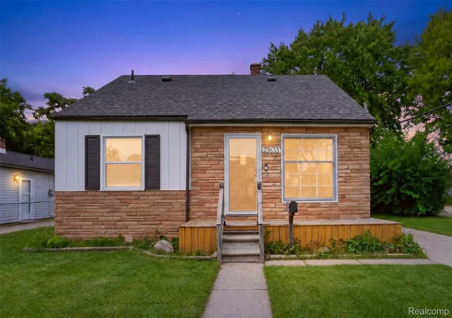 Photo 1 of Single family home for sale at 23833 Couzens Ave, Hazel Park City Oakland, MI 48030 | MLS# 20261068151 | Listing updated on 2026-08-31