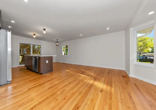 5th image of 1115 Western Dr, Ann Arbor City Washtenaw, MI 48103 | MLS# 81026044924