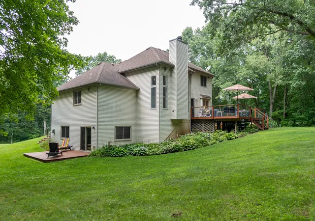 Photo 4 of Single family home for sale at 2589 Fisk Rd, Genoa Township Livingston, MI 48843 | MLS# 81026044921 | Listing updated on 2026-09-03