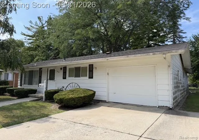 Photo 1 of Sale Pending at 1929 Oxford St, Saginaw City Saginaw, MI 48602 | MLS# 20261068177 | Listing updated on 2026-10-06