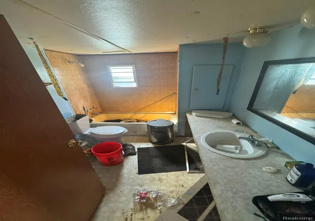 Photo 3 of Single family home for sale at 4128 Pelham St Lot B9, Dearborn Heights City Wayne, MI 48125 | MLS# 20261068176 | Listing updated on 2026-08-28