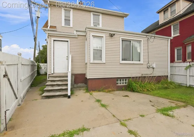 Photo 3 of Single family home for sale at 50 Elm St, River Rouge City Wayne, MI 48218 | MLS# 20261068180 | Listing updated on 2026-09-13
