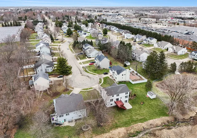 Photo 3 of Single family home for sale at 7251 Windhaven Ct, Portage City Kalamazoo, MI 49024 | MLS# 66026044941 | Listing updated on 2026-09-09