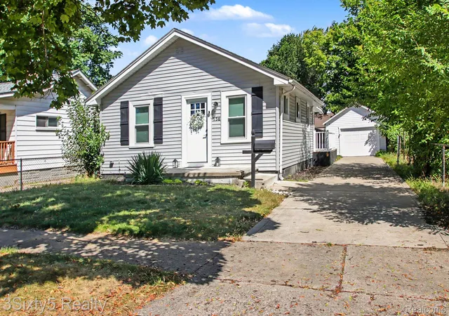 Photo 3 of Single family home for sale at 156 W Brickley Ave, Hazel Park City Oakland, MI 48030 | MLS# 20261068186 | Listing updated on 2026-08-28