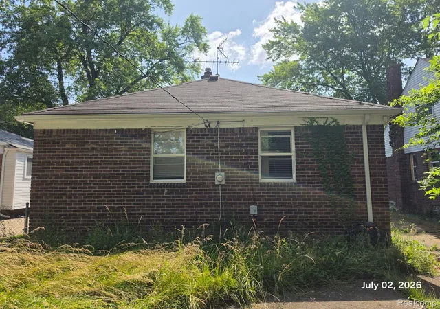 Photo 3 of Single family home for sale at 9583 Braile St, Detroit City Wayne, MI 48228 | MLS# 20261068195 | Listing updated on 2026-08-28