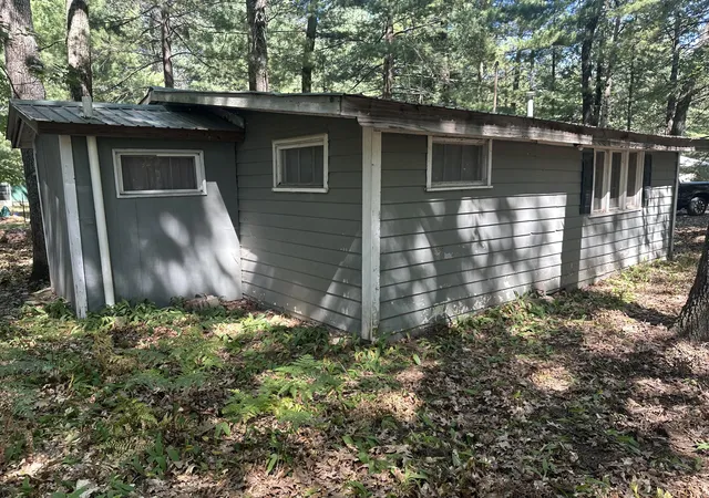 3rd image of 9655 S Beechnut Ave, Lake Township Lake, MI 49304 | MLS# 72026044951