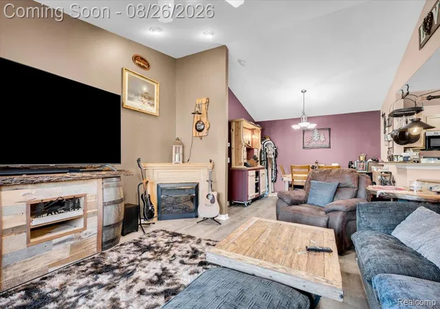 Photo 5 of Condo for sale at 51677 Hale Ln #122, Chesterfield Township Macomb, MI 48051 | MLS# 20261068201 | Listing updated on 2026-09-05