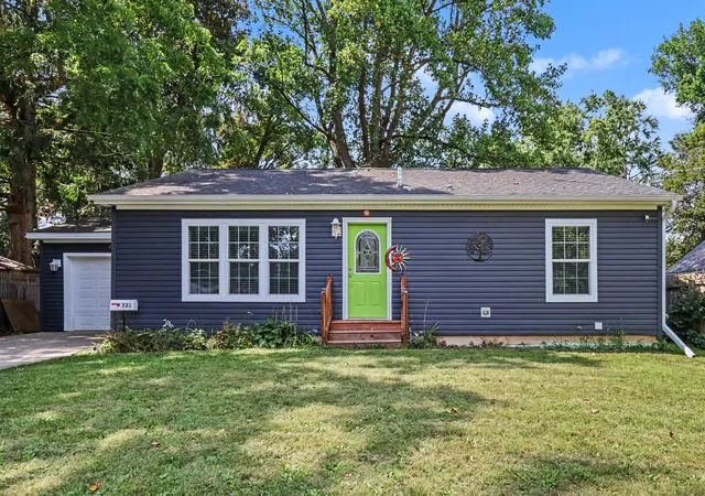 2nd image of 721 Grand Pre Ave, Kalamazoo Charter Township Kalamazoo, MI 49006 | MLS# 66026044967
