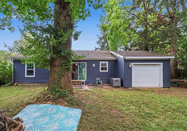 Photo 3 of Single family home for sale at 721 Grand Pre Ave, Kalamazoo Charter Township Kalamazoo, MI 49006 | MLS# 66026044967 | Listing updated on 2026-09-11