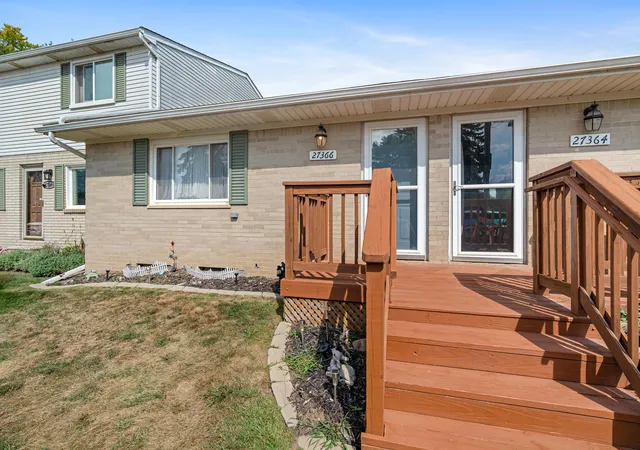 Photo 1 of Condo for sale at 27366 Spaulding Rd #6, Lyon Charter Township Oakland, MI 48165 | MLS# 81026044965 | Listing updated on 2026-09-08