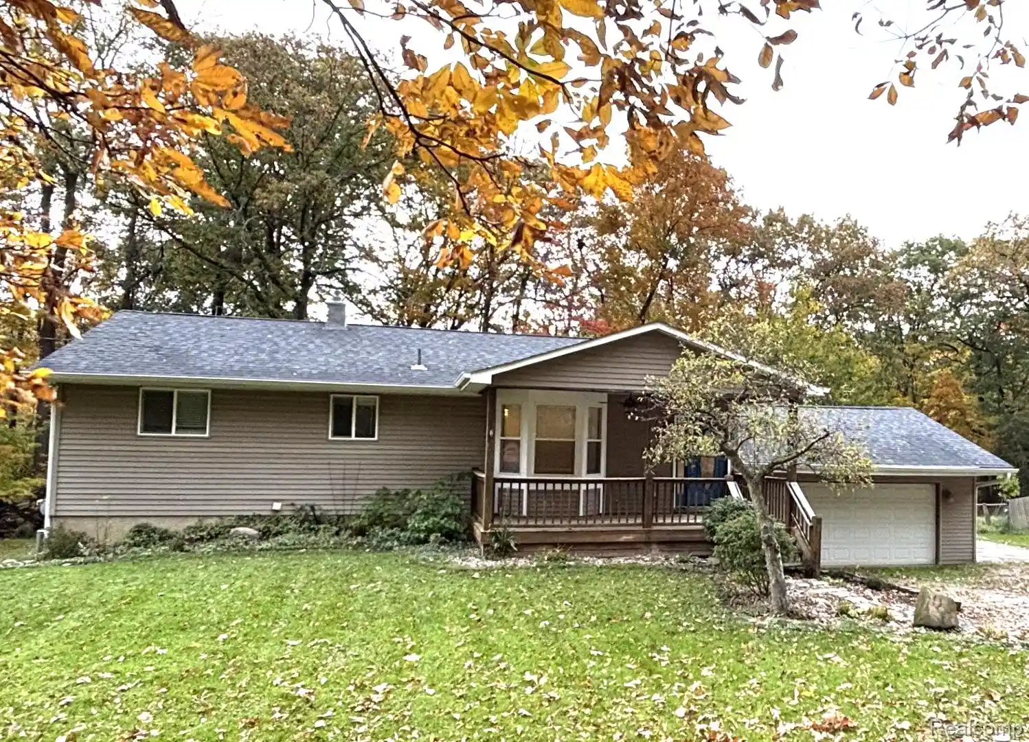 Photo 1 of Single family home for sale at 12389 White Lake Rd, Tyrone Township Livingston, MI 48430 | MLS# 20261068218 | Listing updated on 2026-10-23