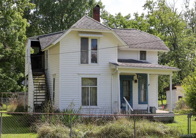 Photo 1 of Single family home for sale at 208 Baird St, Holly Village Oakland, MI 48442 | MLS# 20261068219 | Listing updated on 2026-09-09