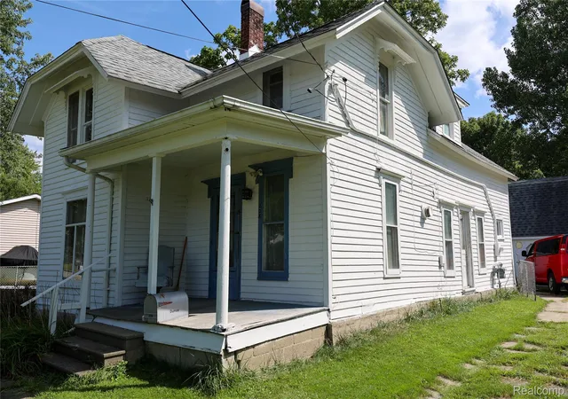 Photo 2 of Single family home for sale at 208 Baird St, Holly Village Oakland, MI 48442 | MLS# 20261068219 | Listing updated on 2026-09-09