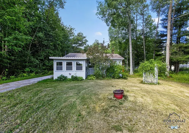 Photo 3 of Single family home for sale at 5438 Leckrone Rd, Brown Township Manistee, MI 49619 | MLS# 65026044974 | Listing updated on 2026-08-26