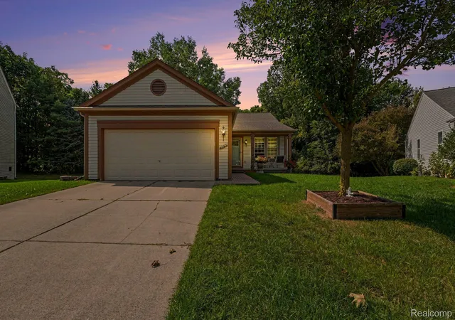 Photo 26 of Single family home for sale at 1565 Marshbank Ct, Pontiac City Oakland, MI 48340 | MLS# 20261068226 | Listing updated on 2026-09-14