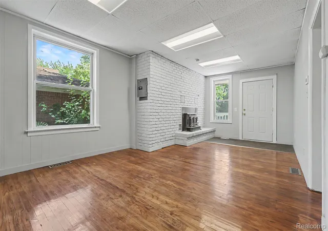 Photo 4 of Single family home for sale at 135 Batavia St, River Rouge City Wayne, MI 48218 | MLS# 20261068228 | Listing updated on 2026-09-17