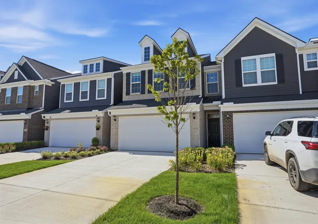 Photo 3 of Condo for sale at 1483 Arcadia Dr, Milford Charter Township Oakland, MI 48381 | MLS# 81026044989 | Listing updated on 2026-09-04