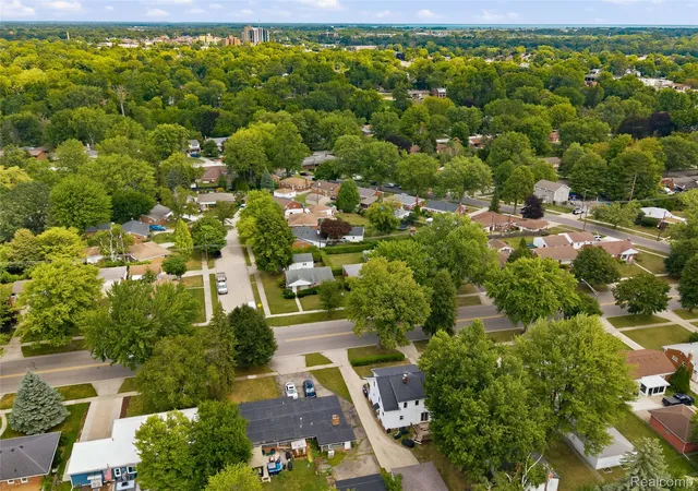 Photo 39 of Single family home for sale at 665 Harrington St, Mt Clemens City Macomb, MI 48043 | MLS# 20261068247 | Listing updated on 2026-09-03