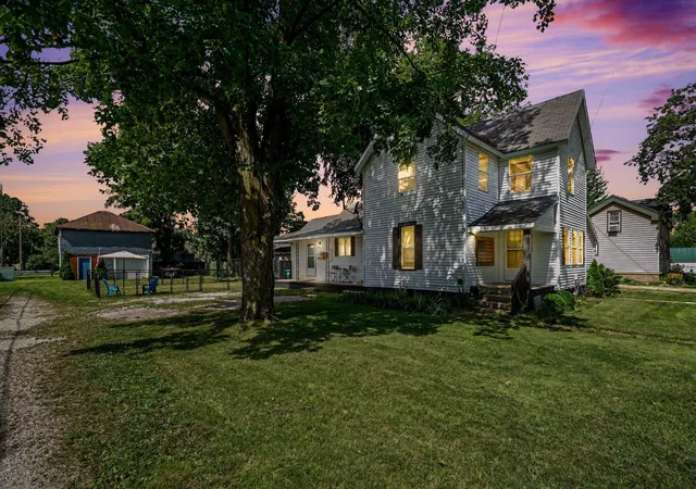 Photo 3 of Single family home for sale at 240 White Pigeon St, Constantine Village St Joseph, MI 49042 | MLS# 68026044991 | Listing updated on 2026-09-29