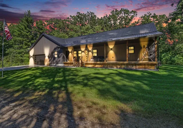 Photo 1 of Single family home for sale at 2585 E Mcmillan Rd, Dalton Township Muskegon, MI 49457 | MLS# 71026044999 | Listing updated on 2026-09-15