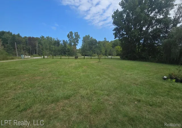 Photo 3 of Single family home for sale at 5137 Ravenswood Rd, Kimball Township St Clair, MI 48074 | MLS# 20261068268 | Listing updated on 2026-08-27