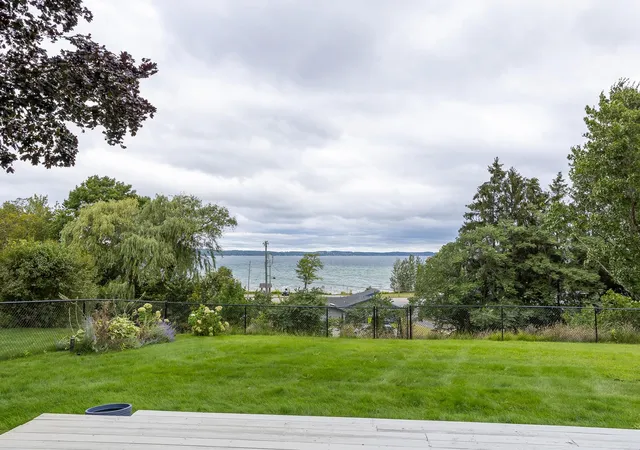 Photo 3 of Single family home for sale at 3363 Scenic Hills Dr, Acme Township Grand Traverse, MI 49690 | MLS# 78080072826 | Listing updated on 2026-09-12