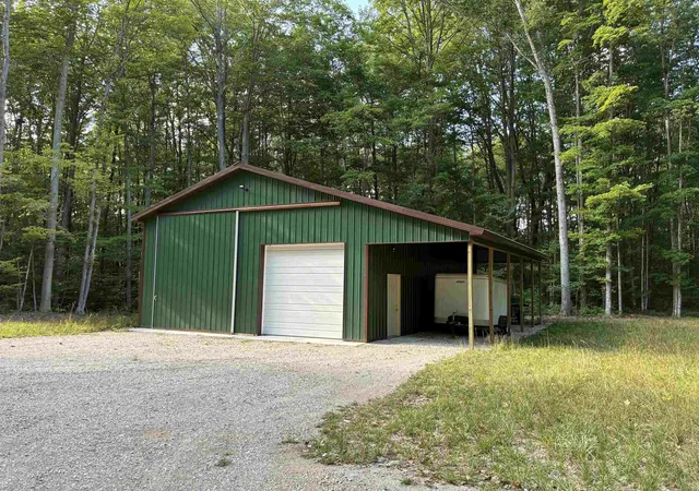 Photo 1 of Sale Pending at 18616 Emmettã¢â‚¬â„¢s Trl, Almira Township Benzie, MI 49650 | MLS# 78080072827 | Listing updated on 2026-09-09