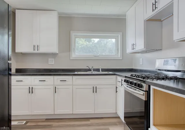 Photo 3 of Single family home for sale at 1003 Ryan St, Owosso City Shiawassee, MI 48867 | MLS# 5050219808 | Listing updated on 2026-09-09