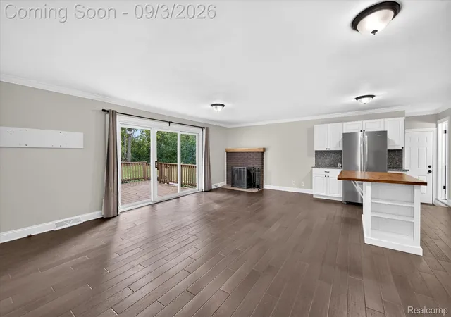 Photo 3 of Single family home for sale at 6215 Anavista Dr, Flint, MI 48507 | MLS# 20261068290 | Listing updated on 2026-09-03