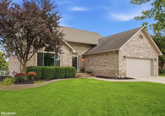 Photo 4 of Single family home for sale at 50494 Commons Dr, Macomb Township Macomb, MI 48042 | MLS# 58050219815 | Listing updated on 2026-09-08