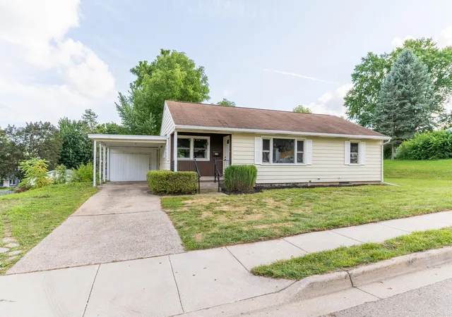 Single family home for sale at 825 Forest St, IoniaCity_Ionia, MI 48846 | MLS# 65026045026