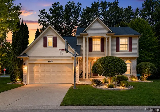 Photo 1 of Single family home for sale at 47370 Scarlet Dr N, Novi City Oakland, MI 48374 | MLS# 20261068304 | Listing updated on 2026-08-29