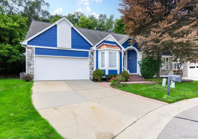 Photo 3 of Condo for sale at 3387 Henley Ct, Rochester Hills City Oakland, MI 48309 | MLS# 20261068308 | Listing updated on 2026-08-28