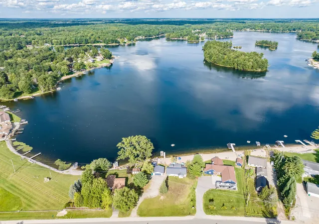 Photo 3 of Single family home for sale at 3075 Rifle River Trl, Mills Township Ogemaw, MI 48661 | MLS# 77080072834 | Listing updated on 2026-08-29