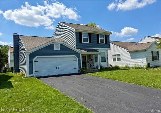 Photo 2 of Single family home for sale at 1930 Alexander Dr, Westland City Wayne, MI 48186 | MLS# 20261068314 | Listing updated on 2026-08-27