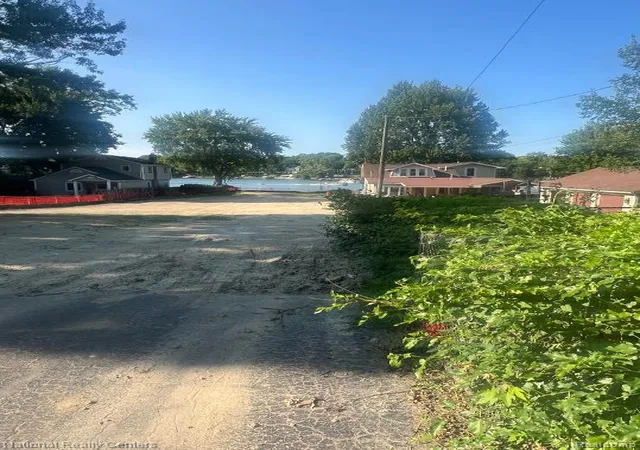 Photo 3 of Land for sale at 6978 Colony Dr, West Bloomfield Charter Township Oakland, MI 48323 | MLS# 20261068317 | Listing updated on 2026-09-07