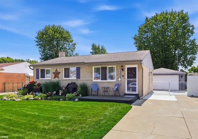 Photo 1 of Sale Pending at 18016 Fairwood Dr, Clinton Charter Township Macomb, MI 48035 | MLS# 58050219832 | Listing updated on 2026-09-17